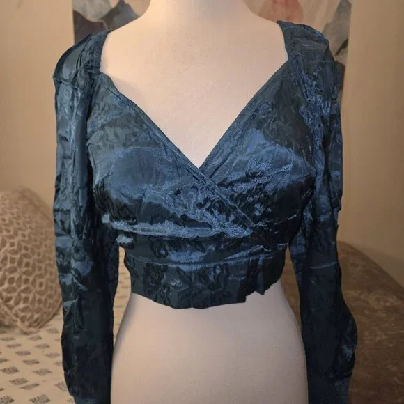 Band Of The Free Camille Wrap Crop Top Boho Teal NWT Medium - Picture 4 of 16